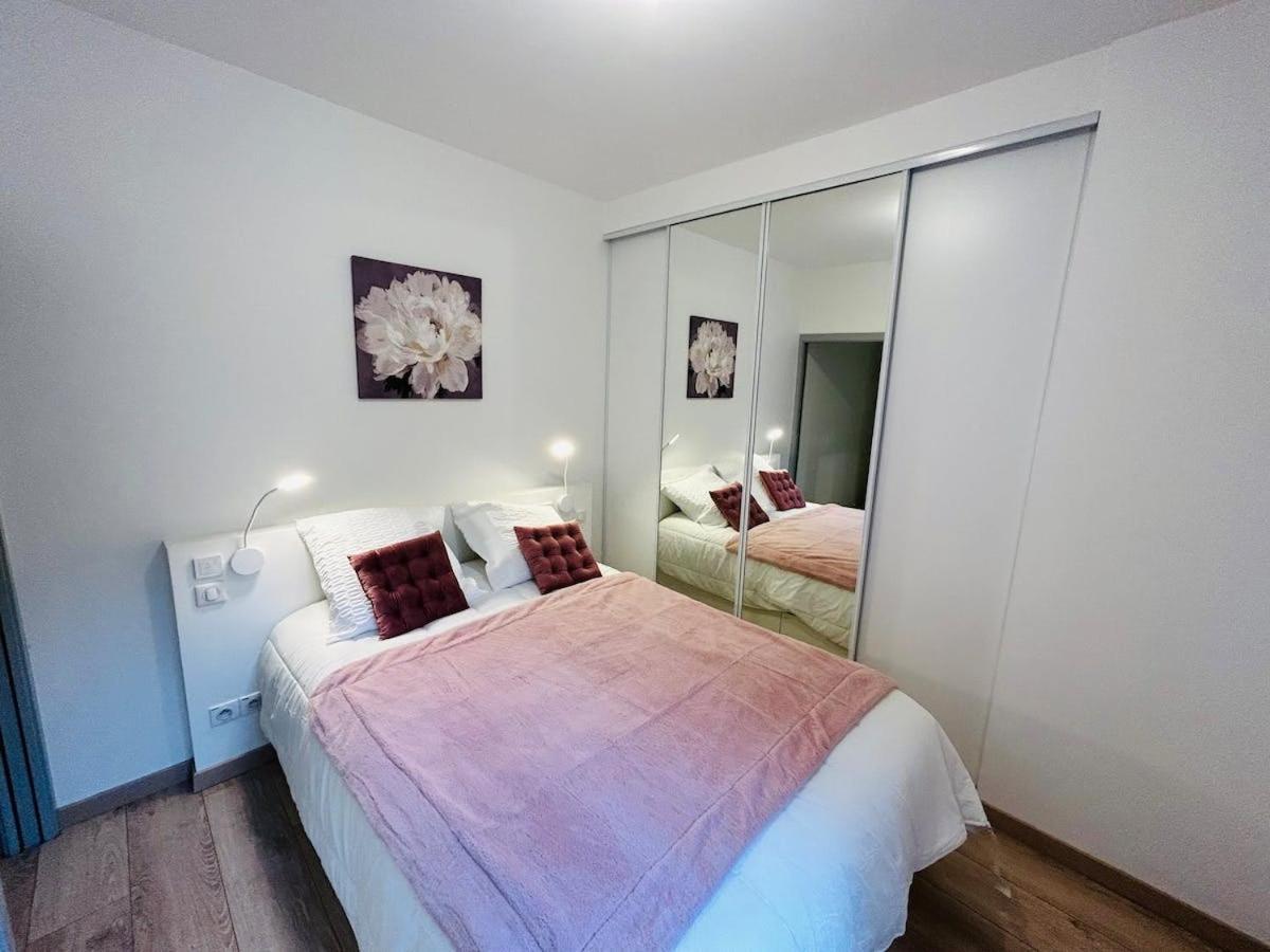 L'Etape Des Sacres Apartamento Reims Exterior foto