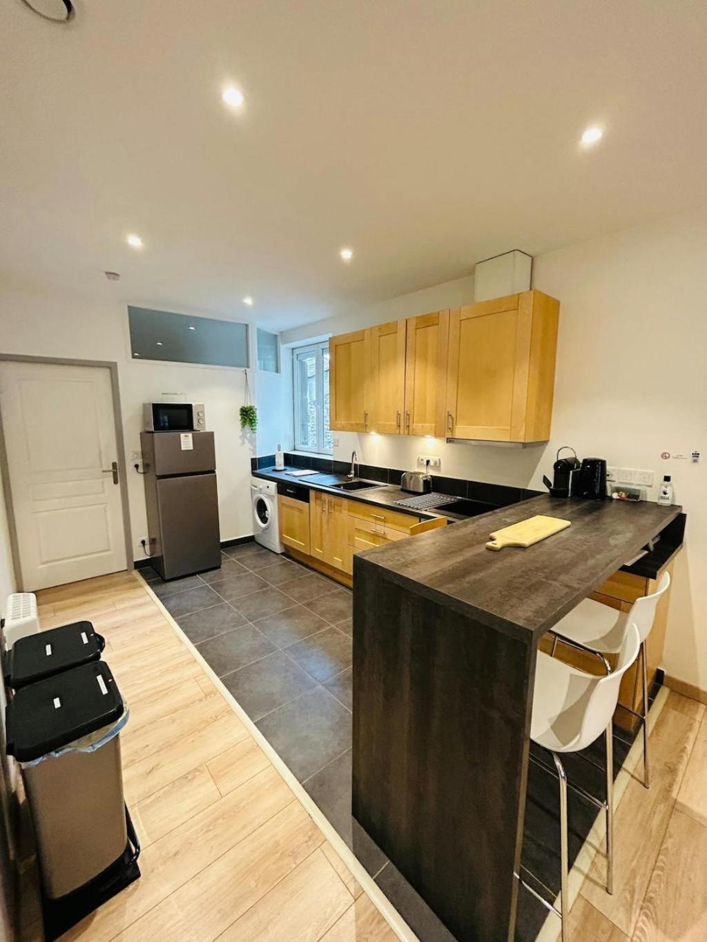 L'Etape Des Sacres Apartamento Reims Exterior foto